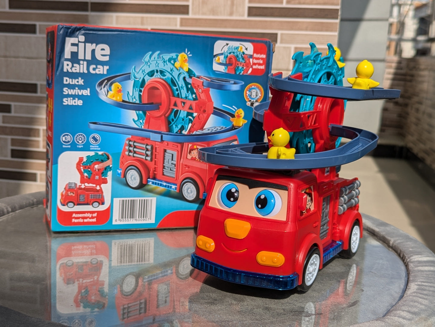 Fire Rail Car Duck Swivel Slide for Kids